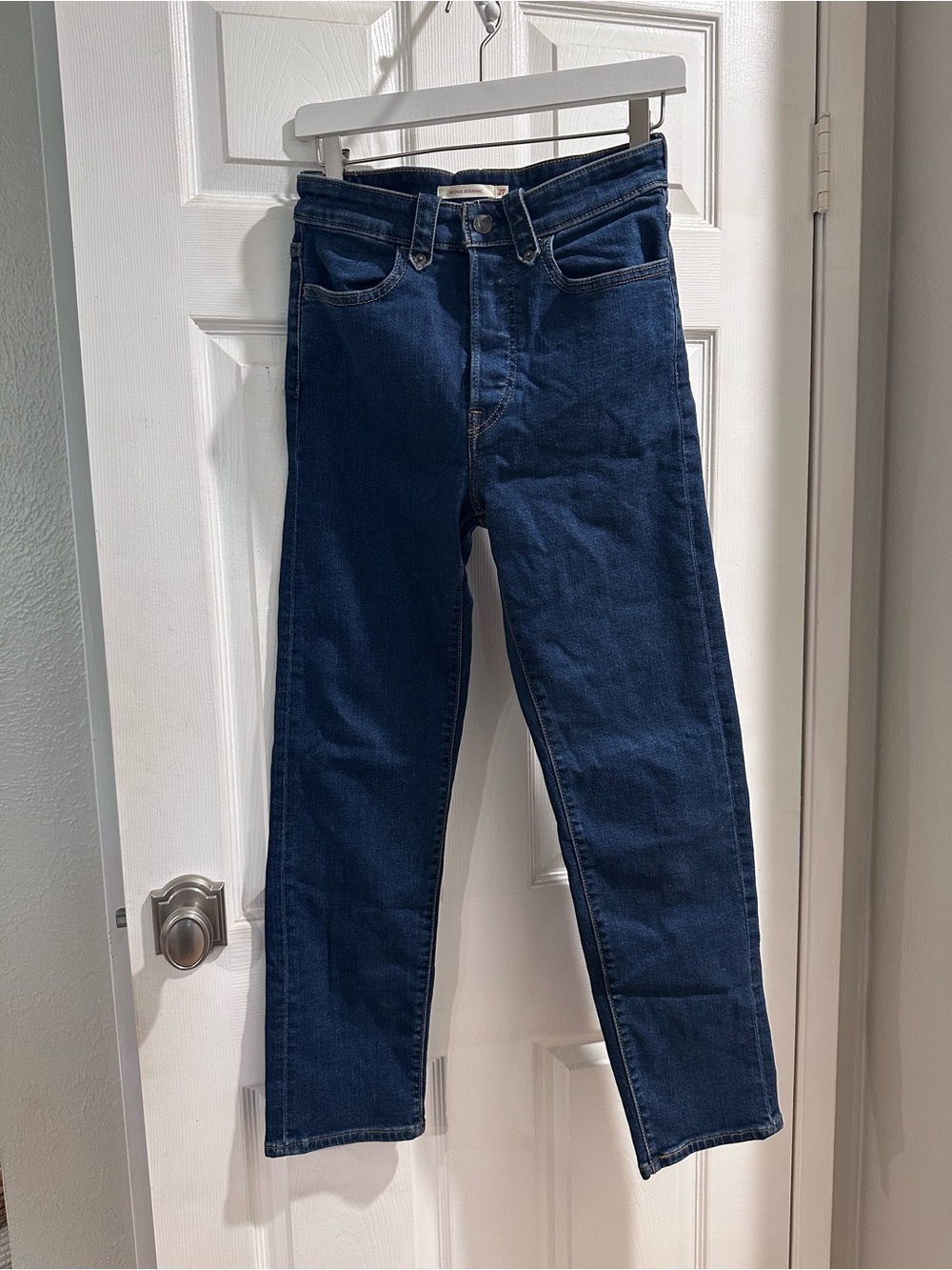 Levi's Women’s Wedgie Straight Jeans